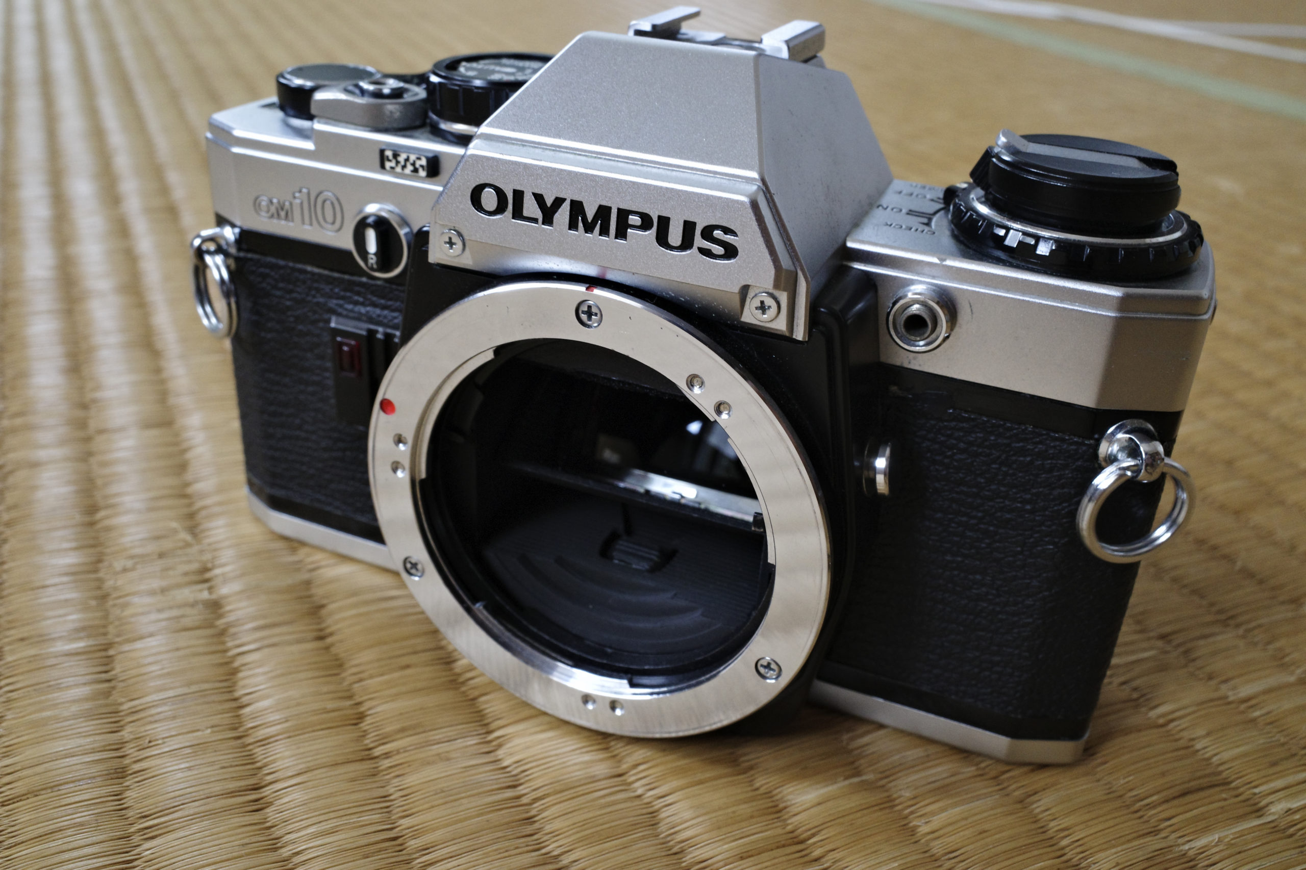 オールドカメラ『OLYMPUS OM-1』を手に入れた！～ファインダーや露出計 